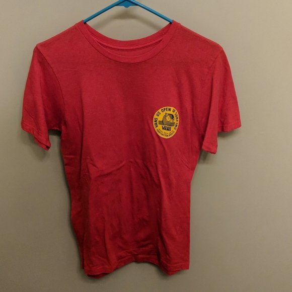 vans skunk shirt